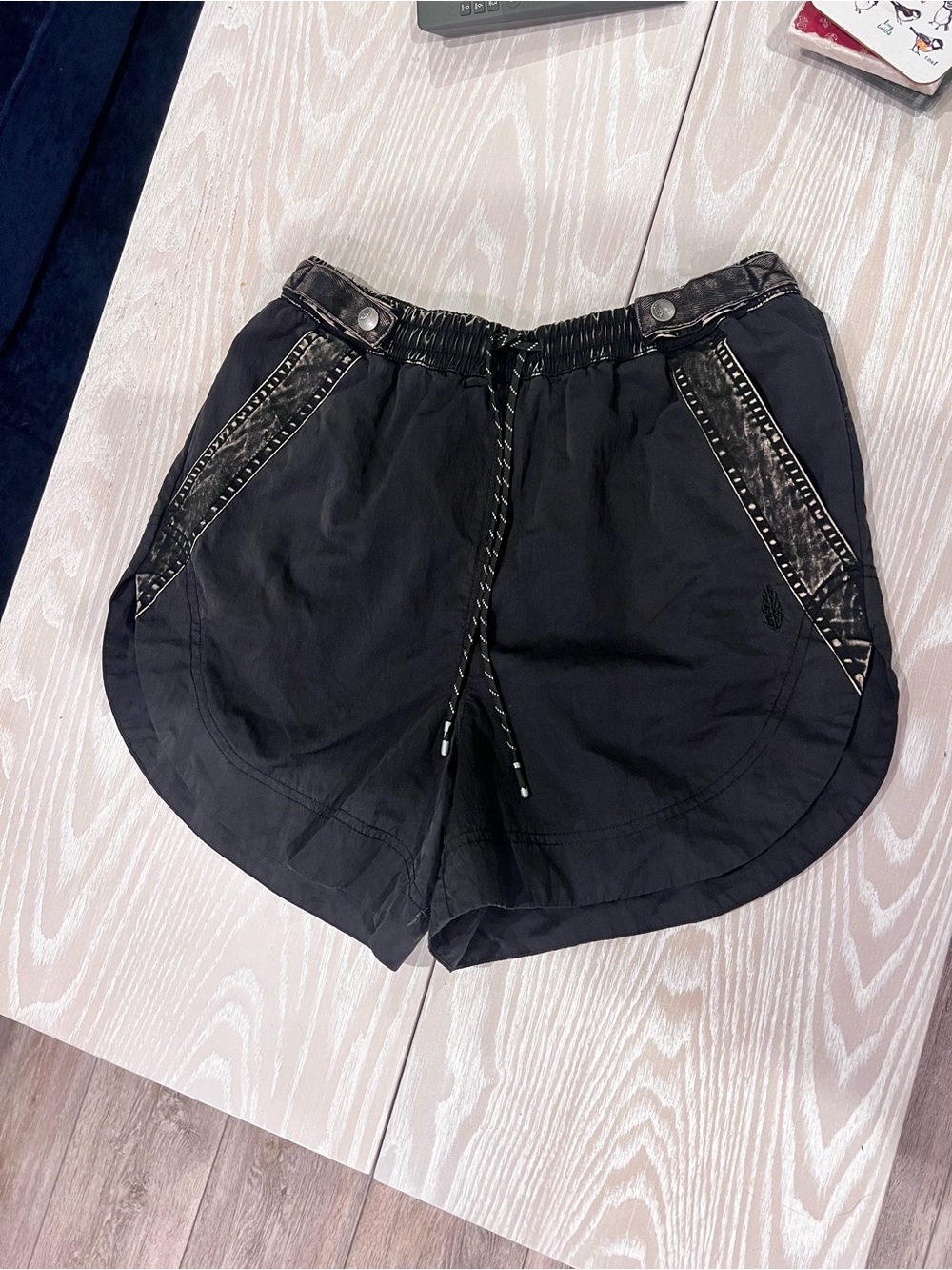 Urban Outfitters Black Athletic Drawstring Shorts with Contrast Trim